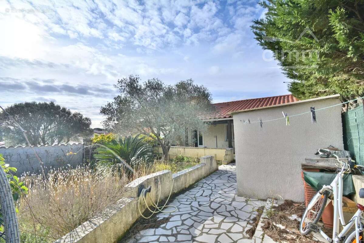 Maison à CANET-EN-ROUSSILLON