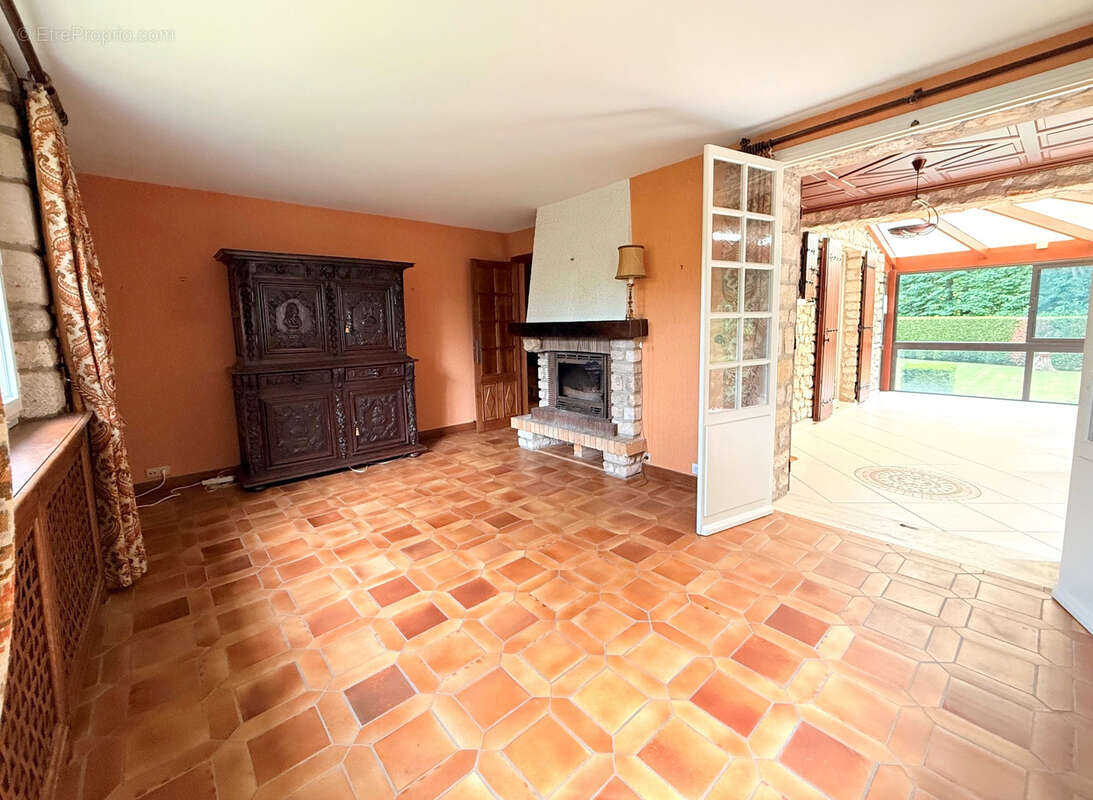 Maison à THOIRY