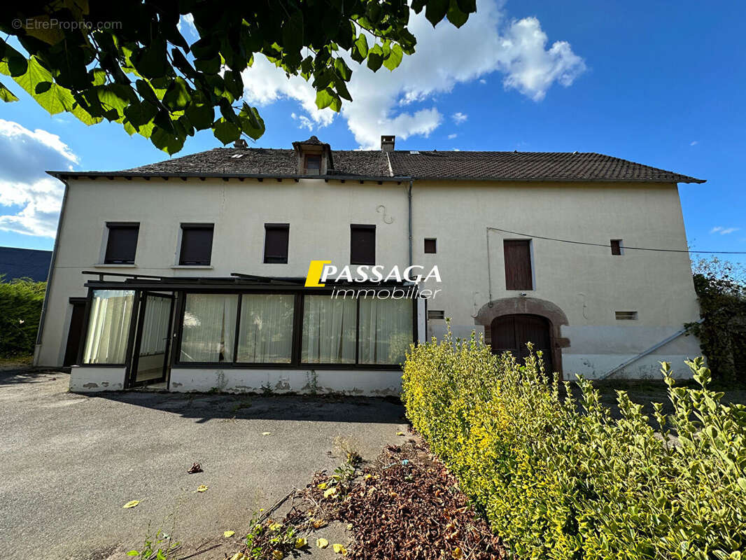 A VENDRE - Maison de type 5 avec terrain attenant - 140 m²  environ - OLEMPS - photo 2