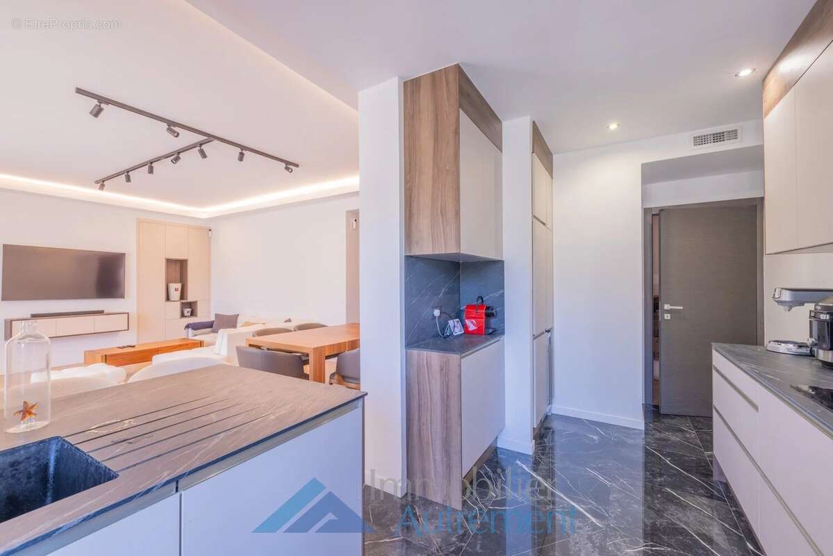 Appartement à MARSEILLE-8E