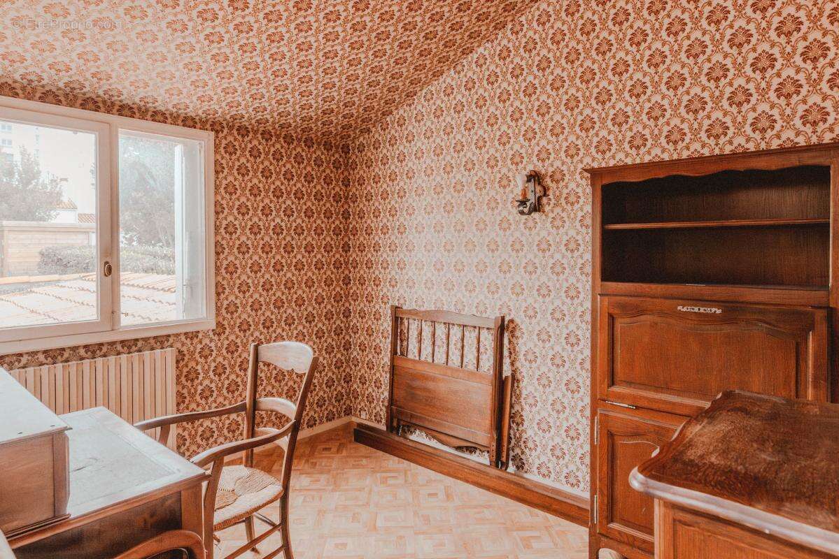 Maison 98 m² à La Rochelle  - photo 17