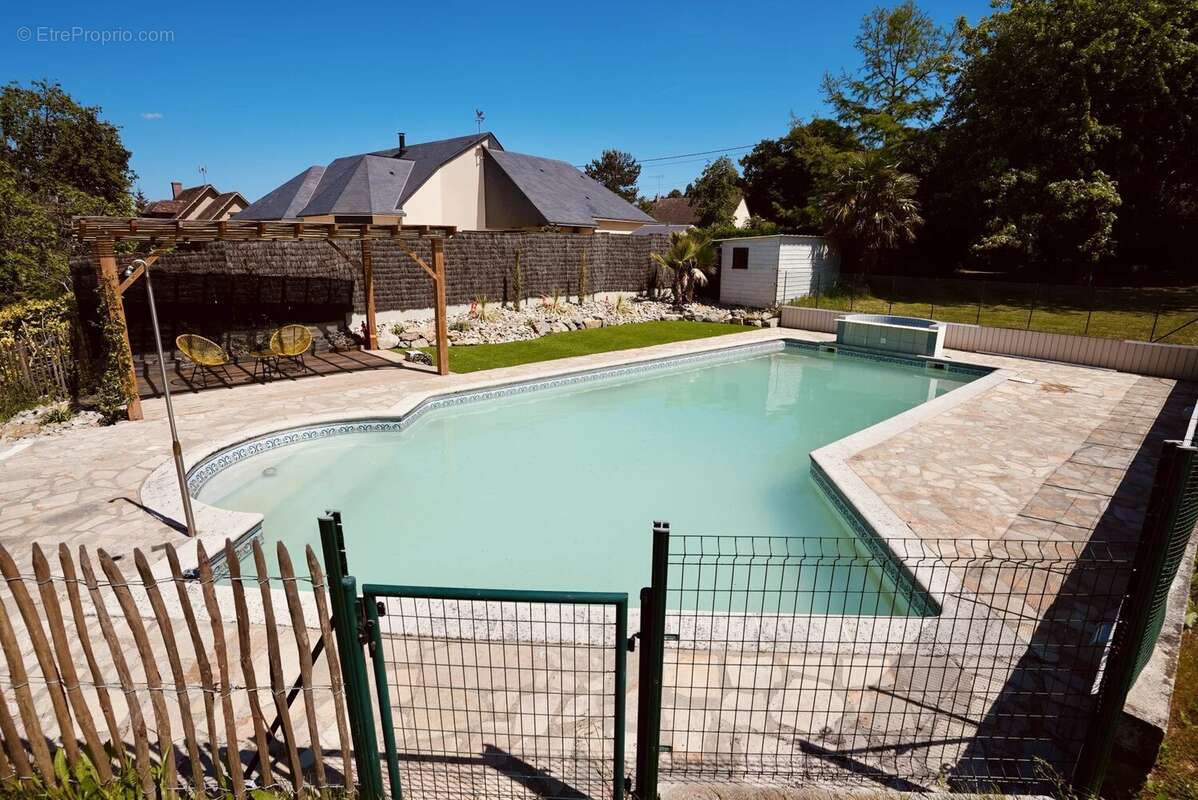 Maison à SABLE-SUR-SARTHE