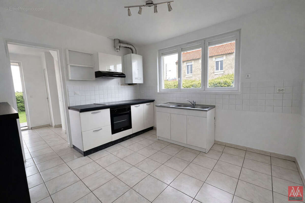 Maison à MONDEVILLE