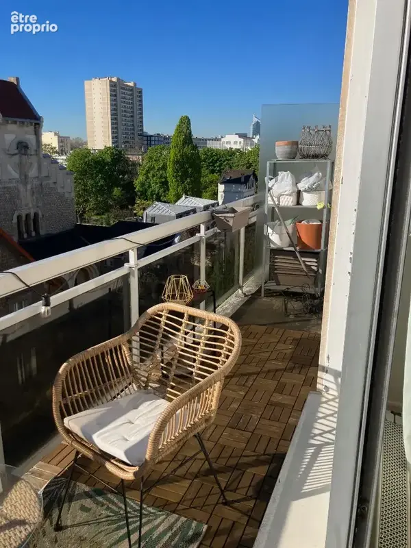 COURBEVOIE - Rue Armand Sylvestre - dernier étage 3 pièces  64m² + balcon 6m² vendu occupé - photo 9