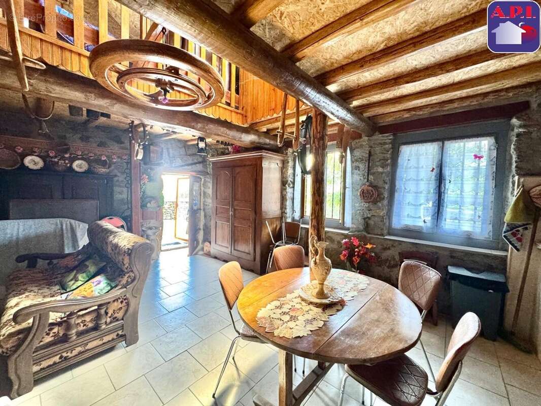 Maison 50 m² à Tarascon-Sur-Ariege  - photo 5