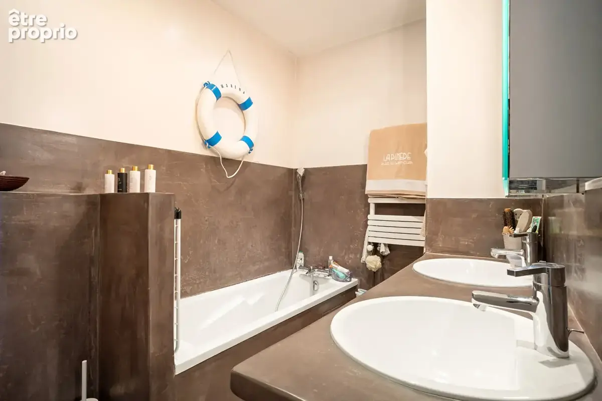 Lyon 6, dernier etage, duplex, 122.01m² + terrasse 75.28 m² - photo 8