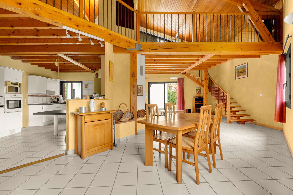 Maison à BRAX