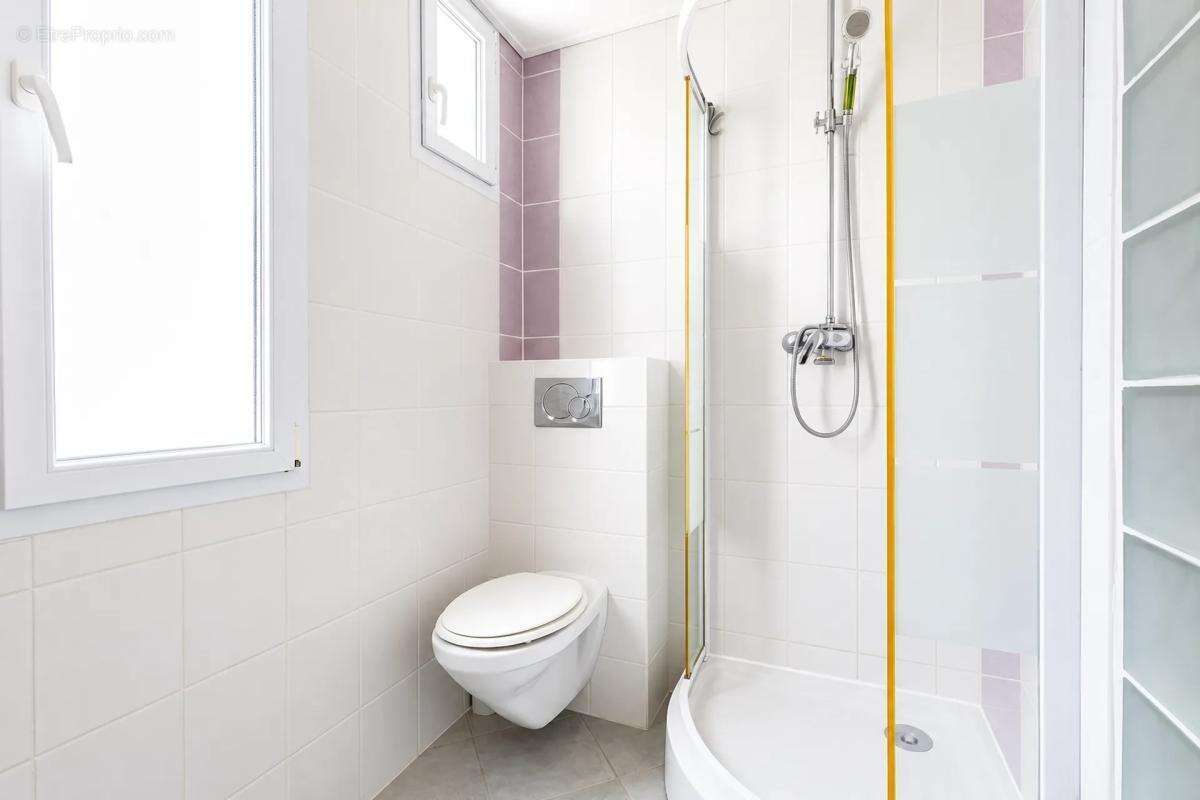 Appartement à PARIS-10E