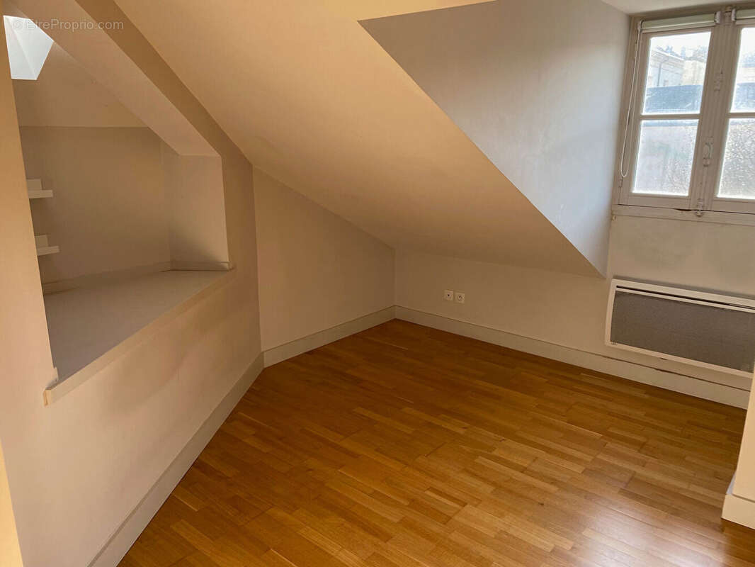 Appartement à VERSAILLES