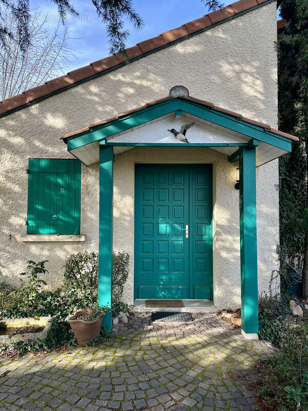 Maison à CHARLY