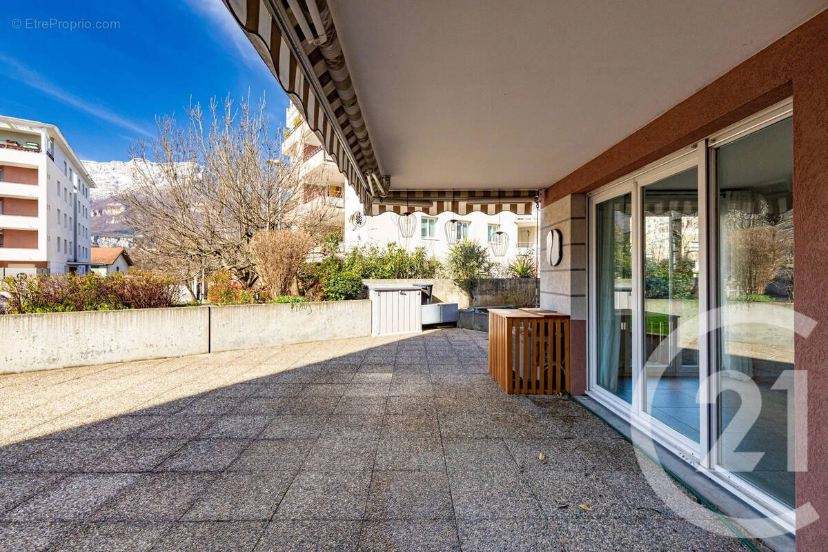 Appartement à ECHIROLLES