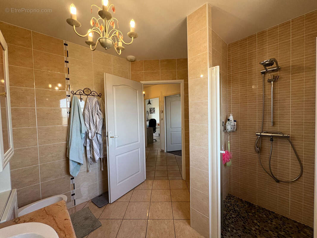 Maison Premilhat 6 pièce(s) 145,88 m2 - photo 7