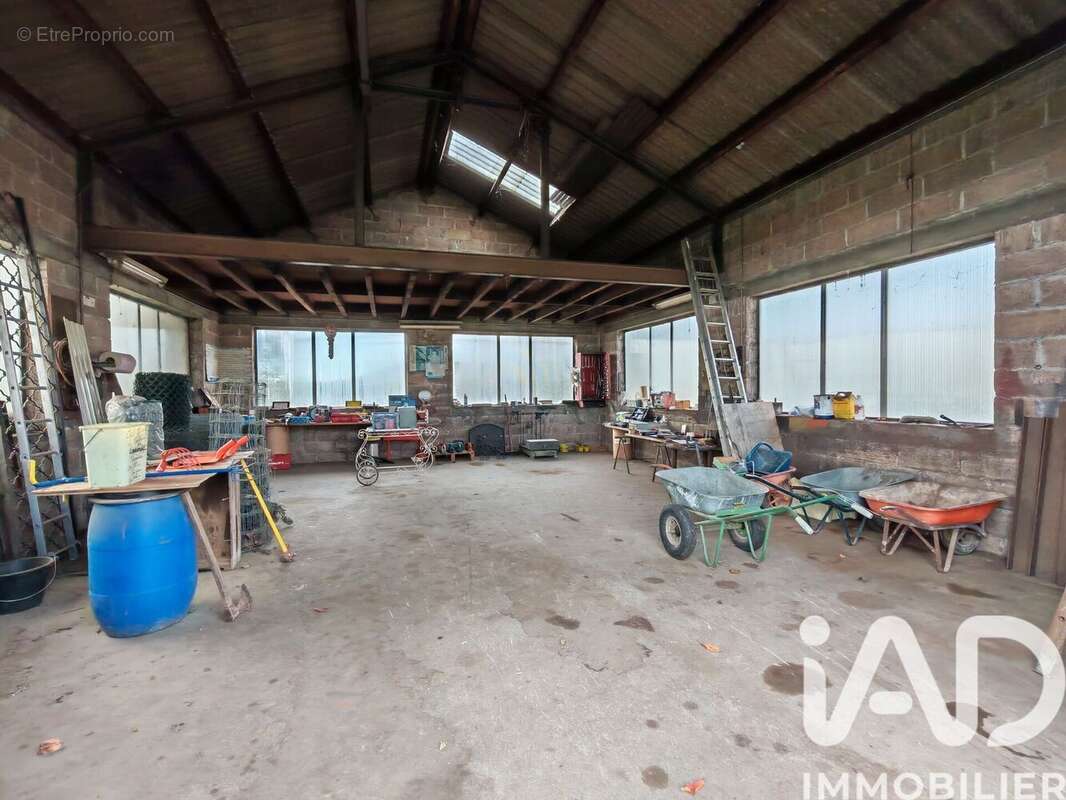 Photo 6 - Terrain à PRESSIGNAC