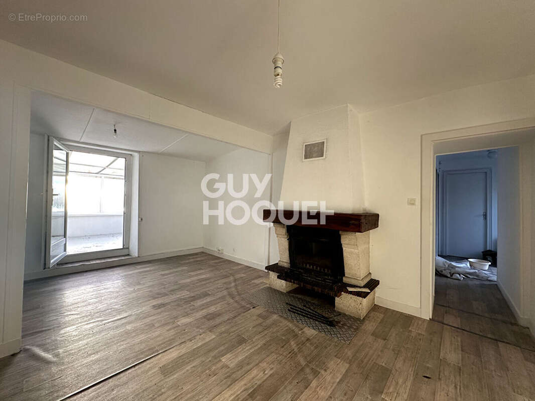 Maison à HAUTE-GOULAINE