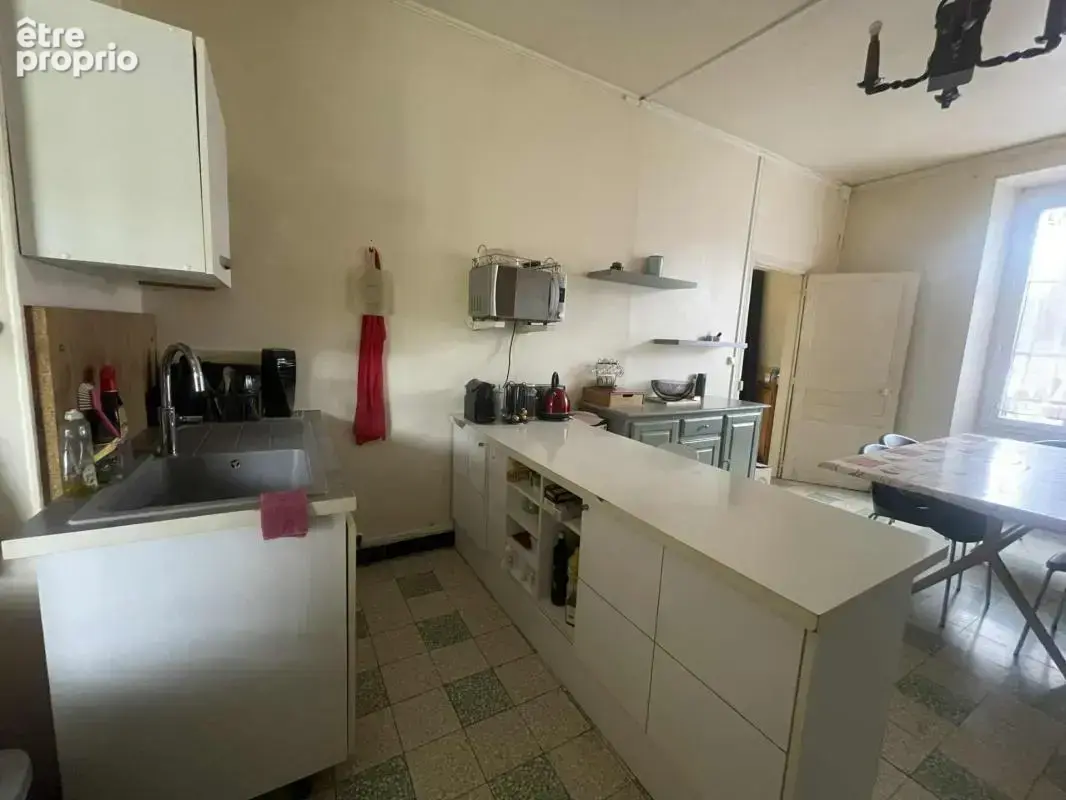 Grande maison familiale à rénover avec dependance - photo 11
