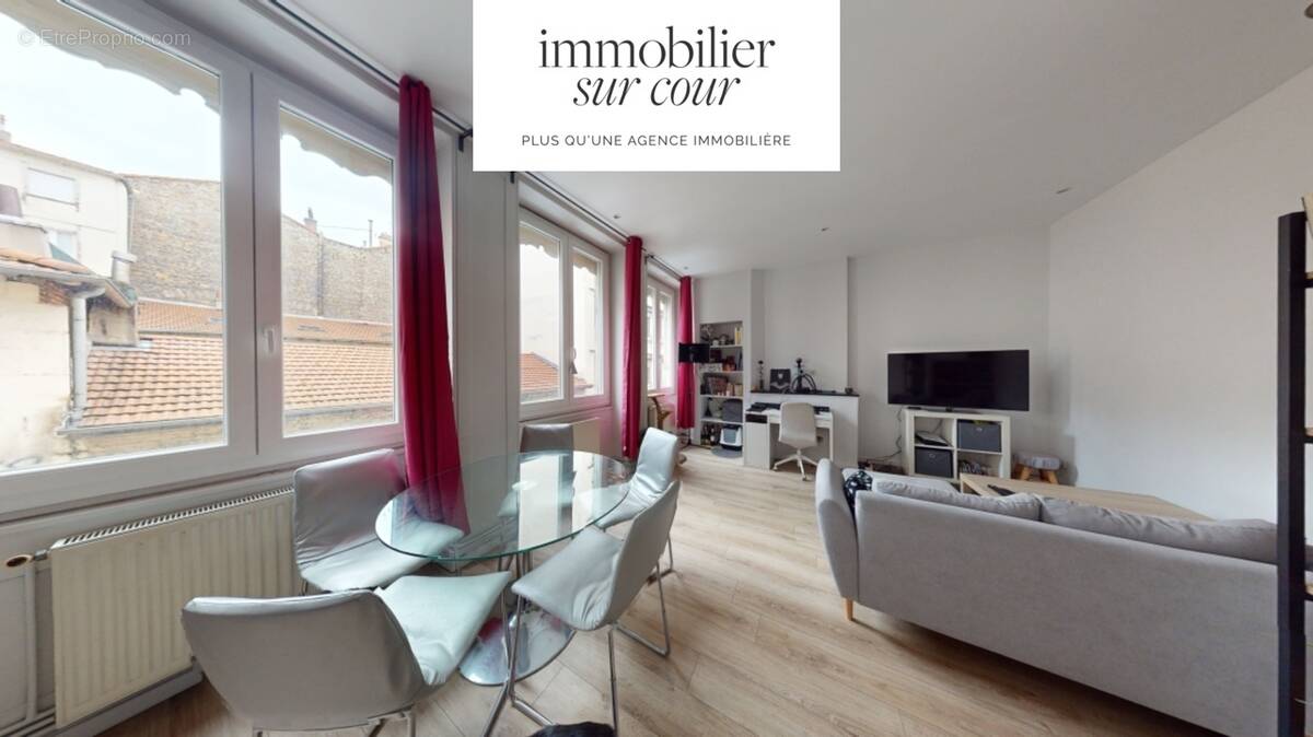 Appartement à SAINT-ETIENNE