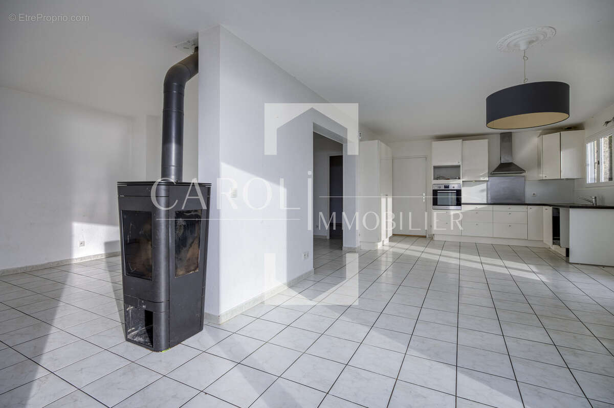 Maison à VEYRIER-DU-LAC