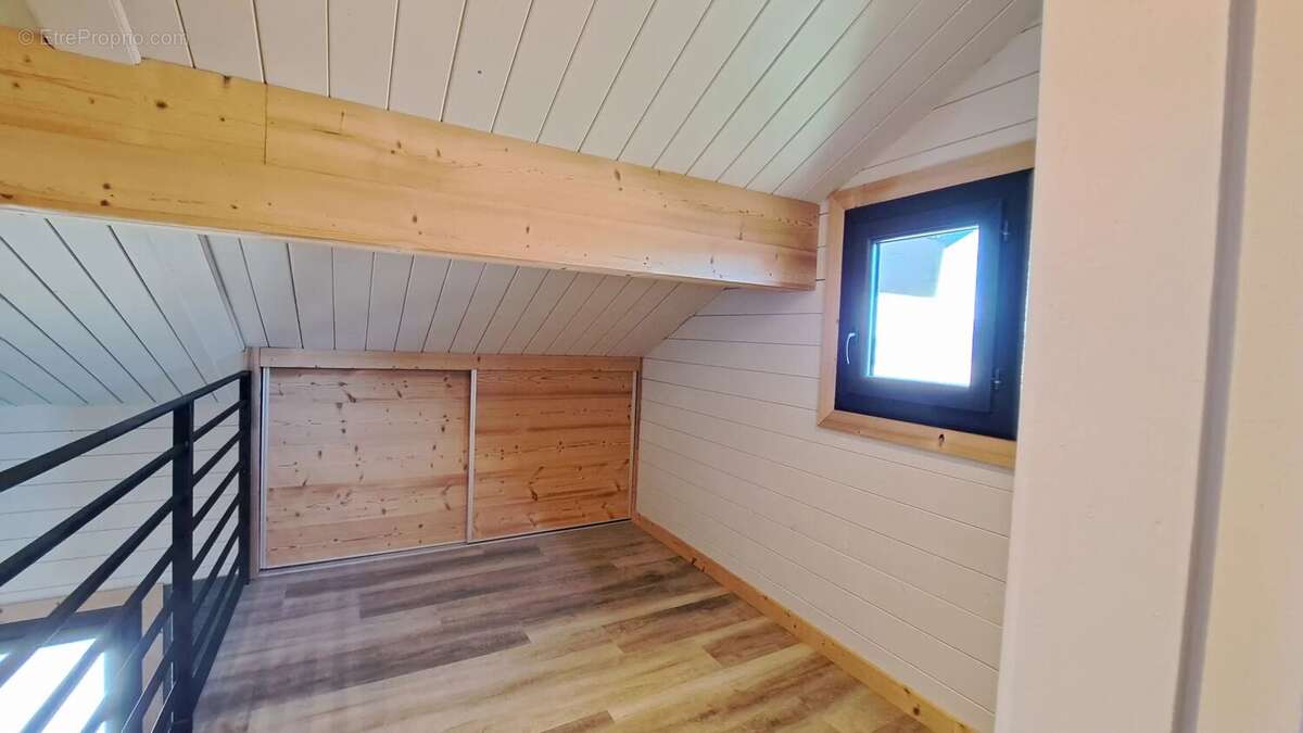 Maison à LES ANGLES