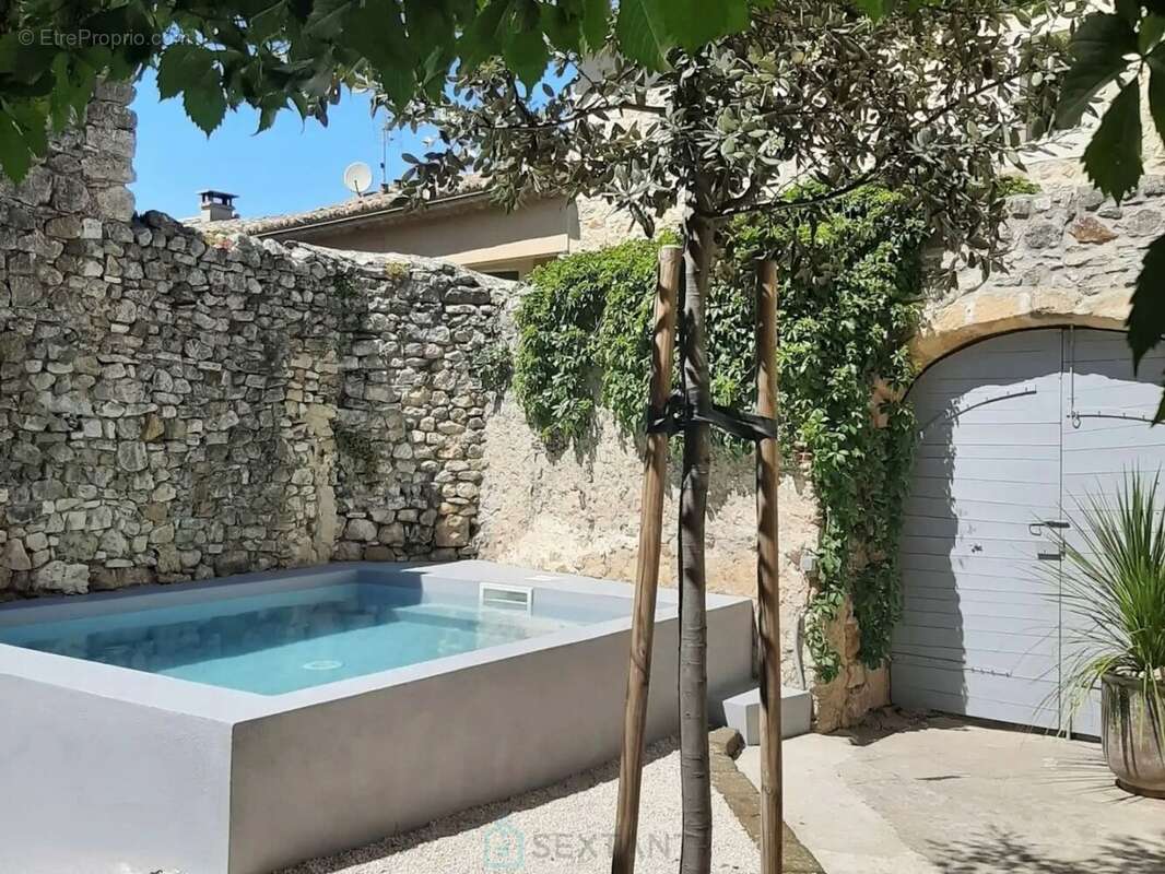 Maison à CORNILLON