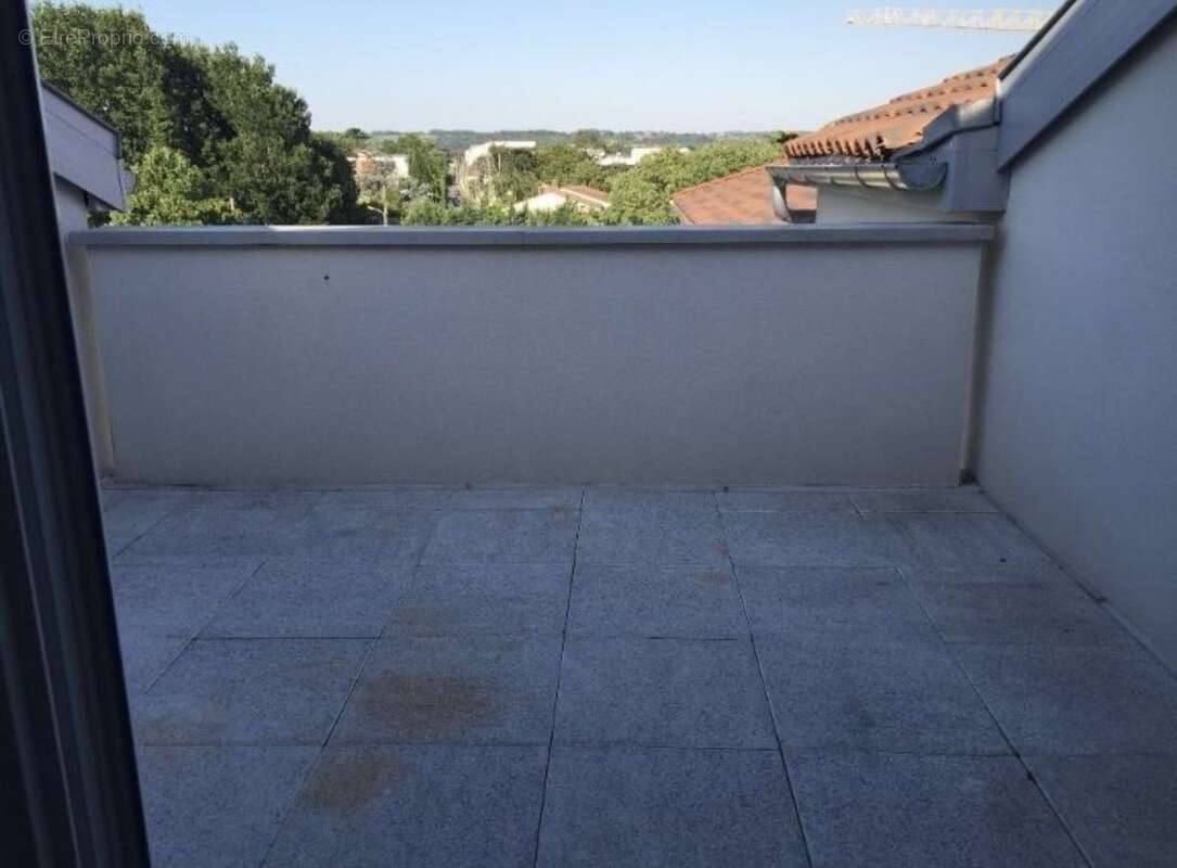 Appartement t3 duplex de 73m2 au sol - photo 4