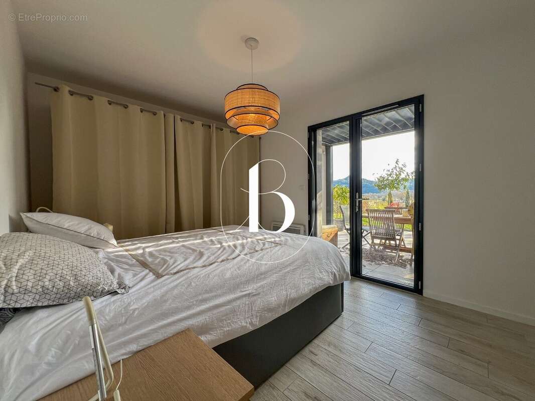 Maison à SAINT-ALBAN-AURIOLLES