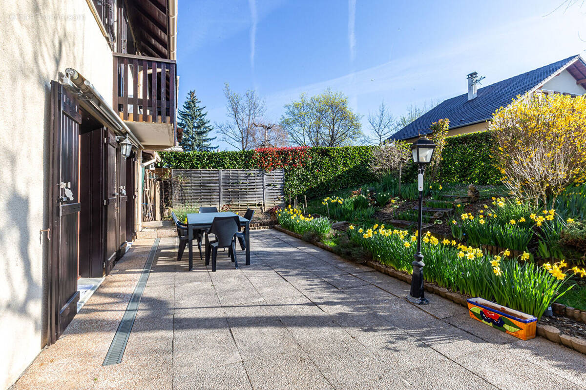 Maison à POISY