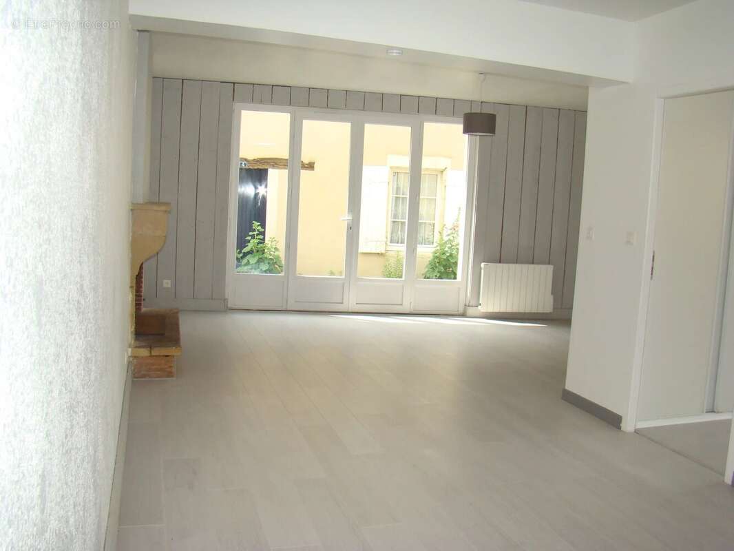 Appartement à GENCAY