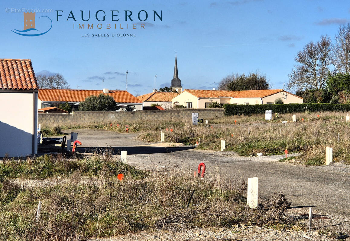 Terrain à OLONNE-SUR-MER