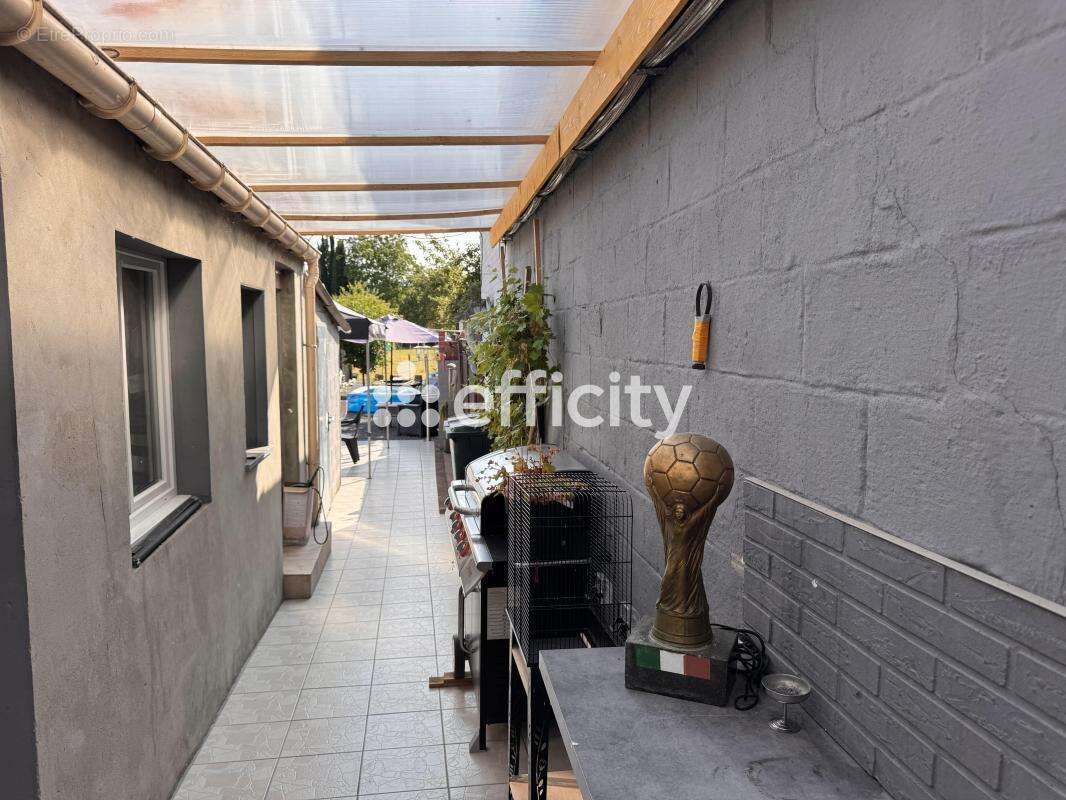 Maison 108 m² à Bruay-Sur-L'escaut  - photo 11