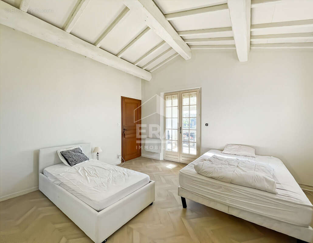 Maison à CARRY-LE-ROUET