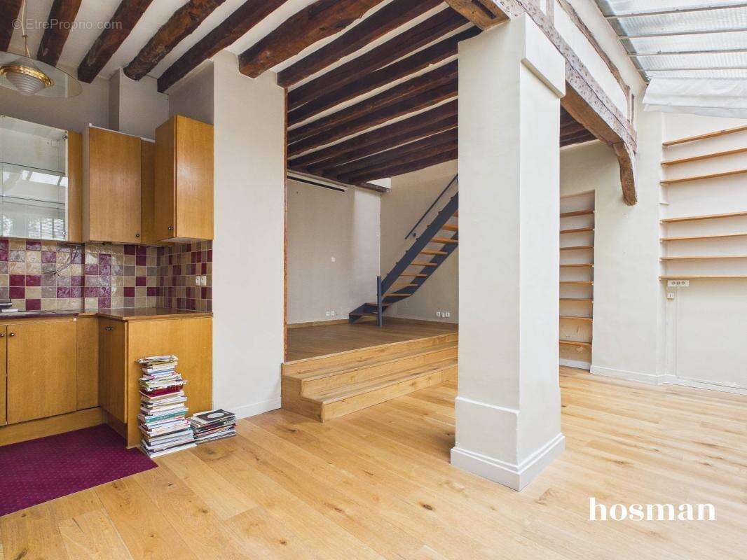 Appartement à PARIS-10E