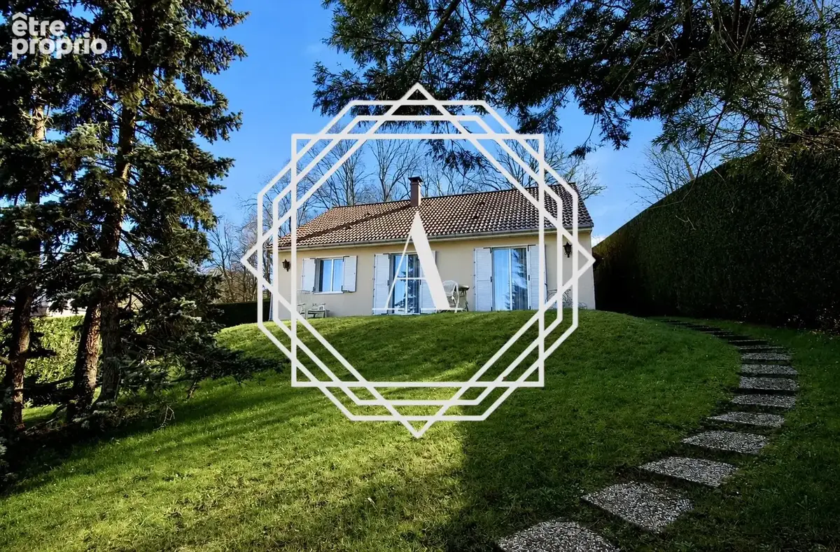 Maison à MERU