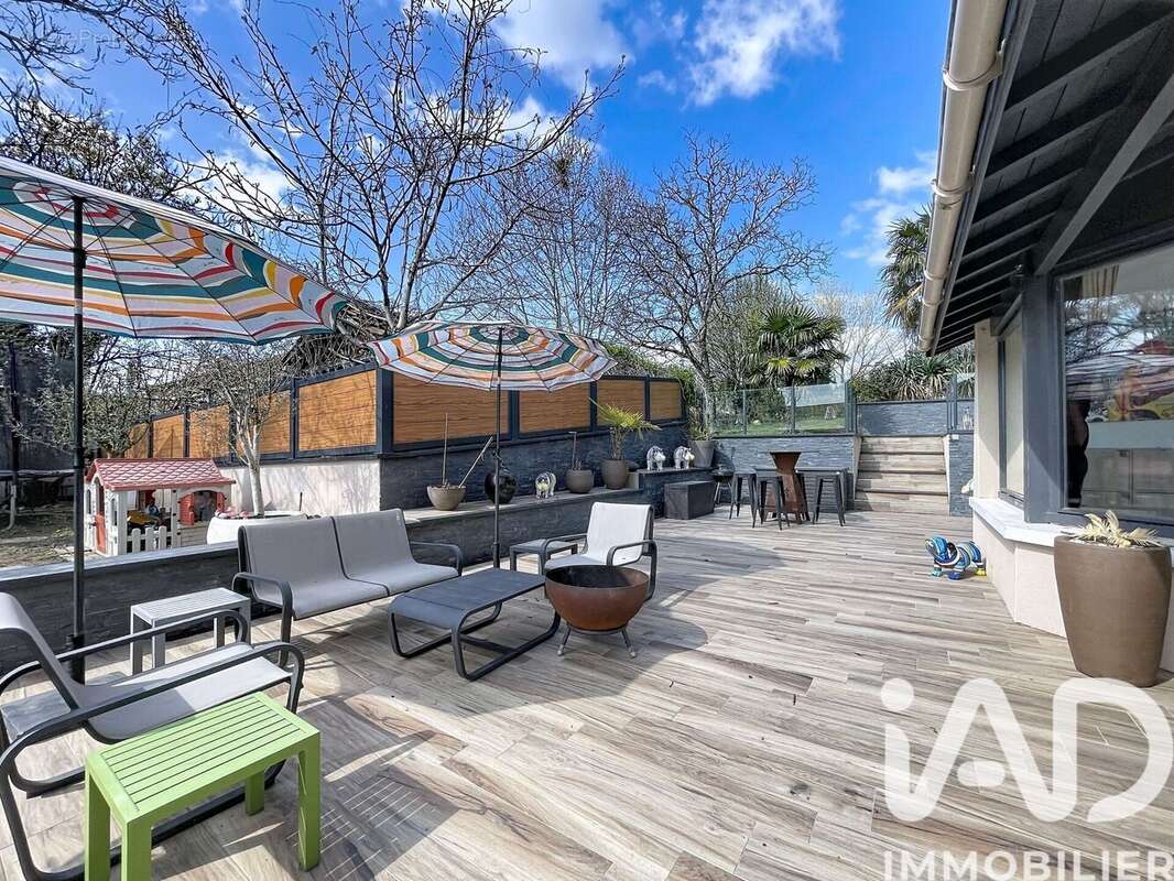 Photo 4 - Maison à ORLIENAS