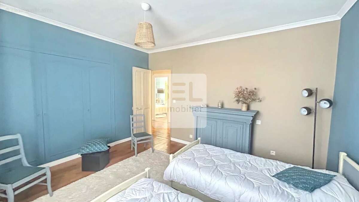 Maison à BAGNOLS-SUR-CEZE