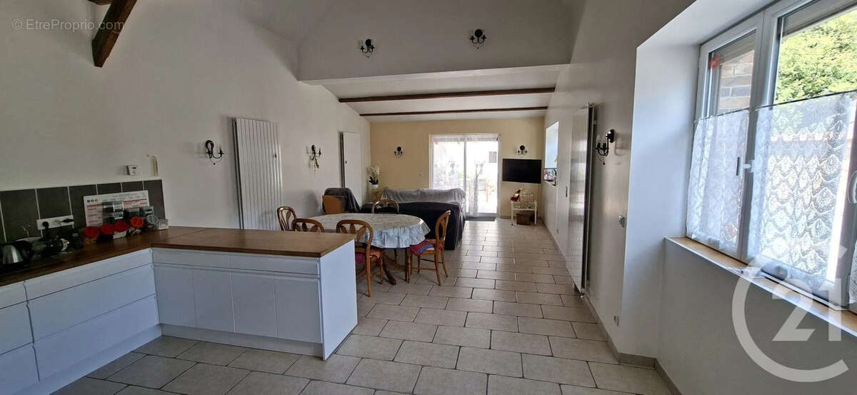 Maison à BONNEVAL