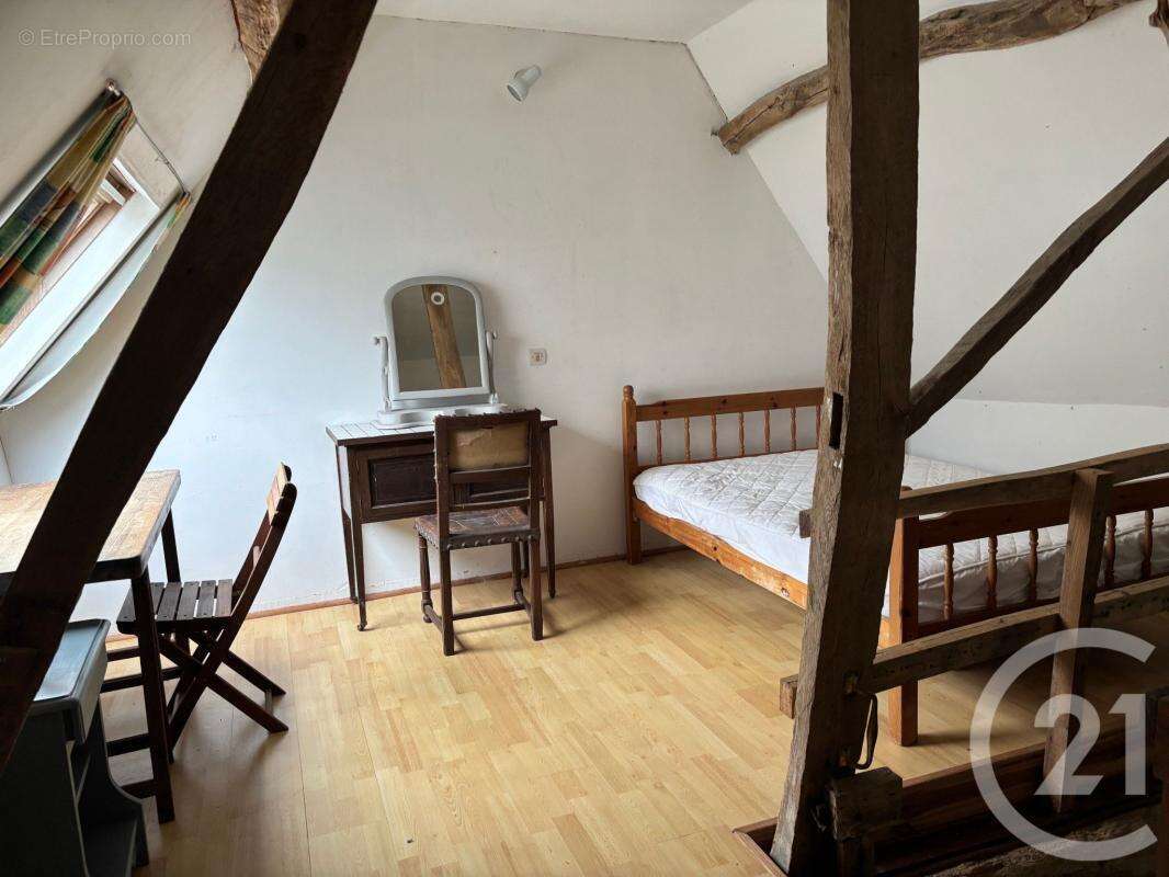 Maison à LEPINE