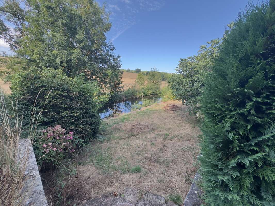 Maison 6 pièces avec terrain de 4 700 m² – Bord de rivière, belle vue sur la campagne – Bretteville-sur-Laize (14) - photo 29
