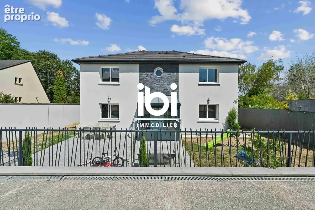Maison à GROSLAY