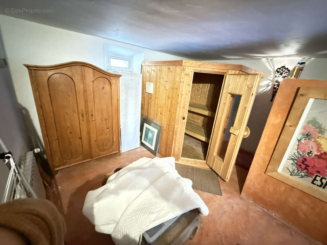 Maison à VILLENEUVE-LES-CORBIERES