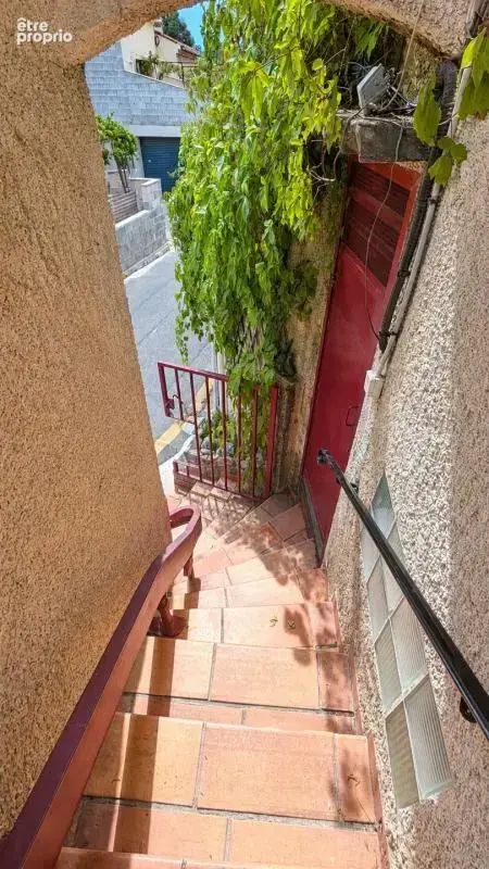 T3 avec terrasse et cave au calme absolu - photo 12