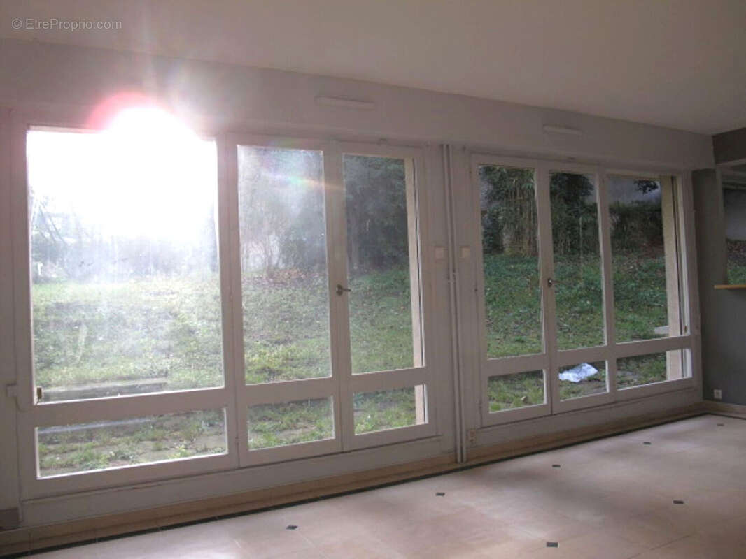 Appartement à NANTERRE