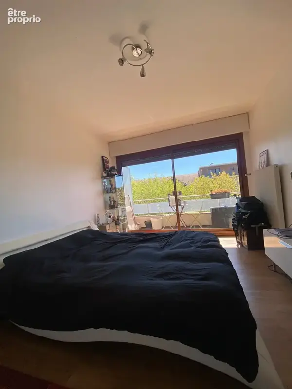 Appartement 4 pièces 90 m² à vendre à Saint-Genis-Pouilly (01630) - photo 9
