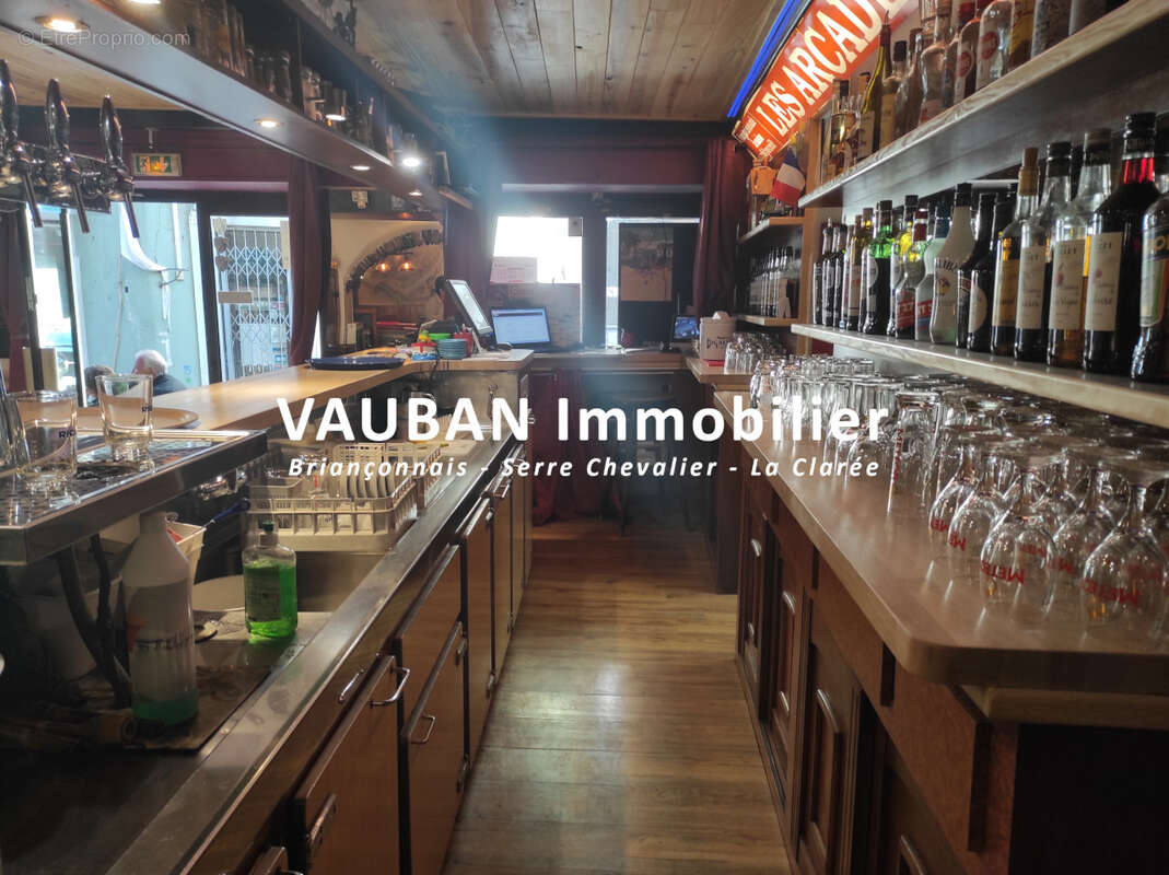 Commerce à BRIANCON