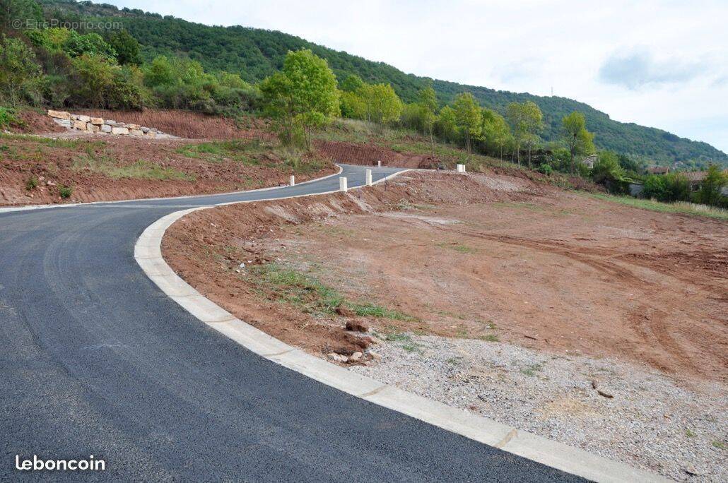 Terrain à SAINT-AFFRIQUE