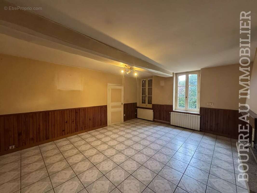 Maison à BEON