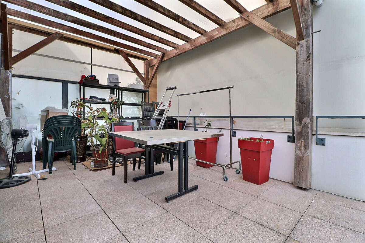 Appartement à AUBERVILLIERS