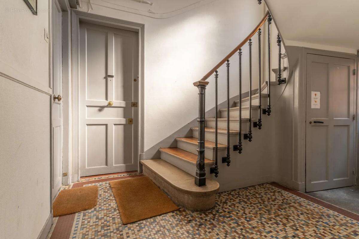Appartement à BOIS-COLOMBES