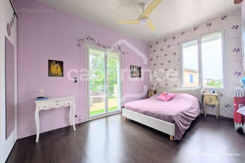 Maison à VILLENAVE-D&#039;ORNON