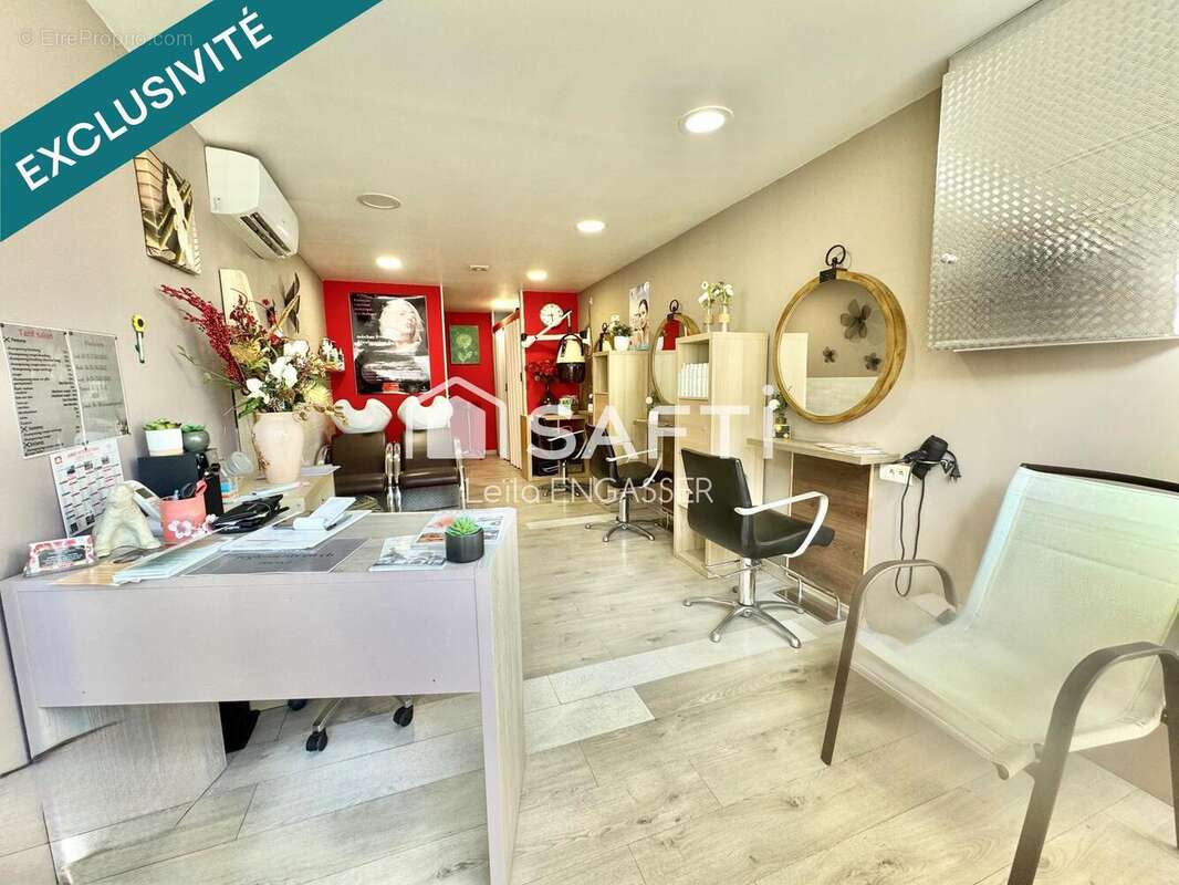 Photo 2 - Commerce à ANET