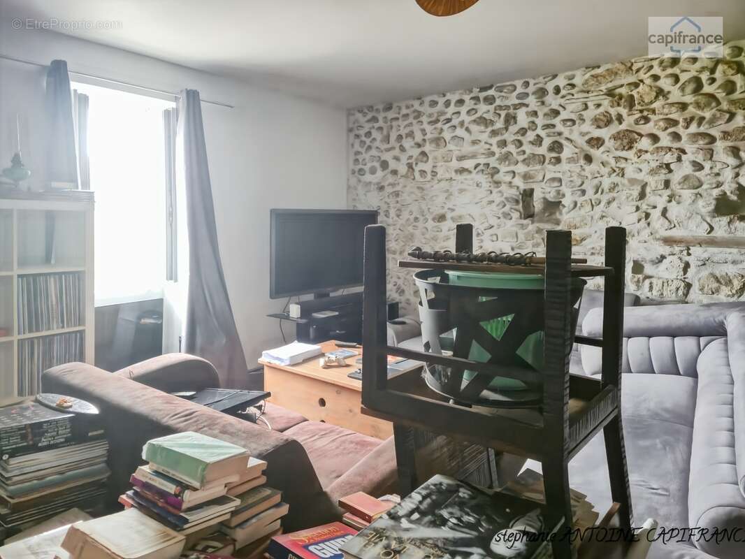 Puyoô – maison de caractère de 188,83 m², 5 chambres, grange d’environ 300 m² et terrain de 1 198 m² – 245 000 € - photo 15